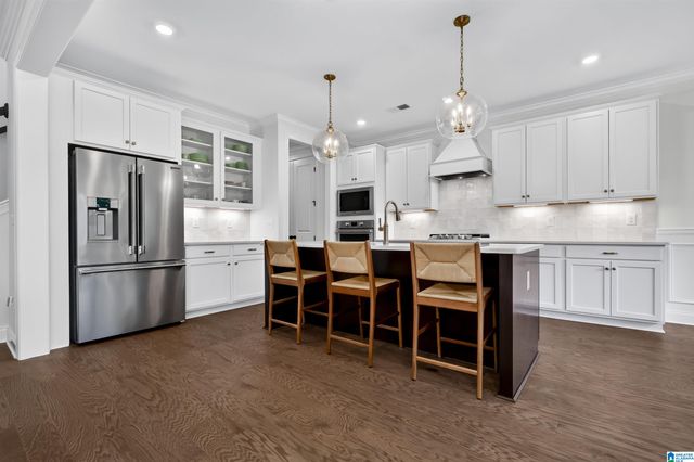 1222 BRAYFIELD CREST DRIVE, Vestavia Hills, AL 35242