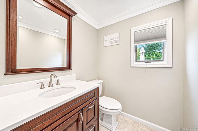 19 Pritchard Crescent, Port Jefferson Station, NY 11776