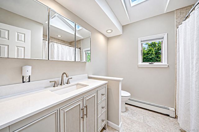 19 Pritchard Crescent, Port Jefferson Station, NY 11776