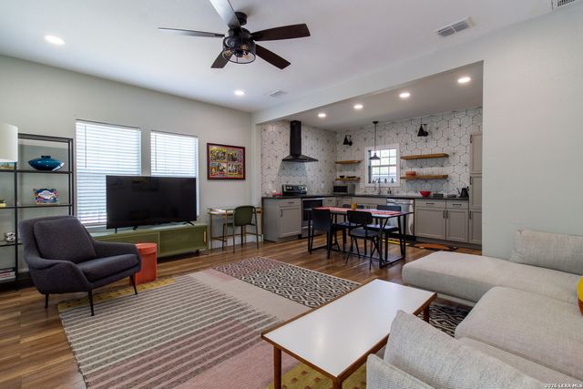 139 Palo Blanco, San Antonio, TX 78210