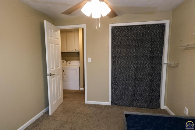 928 Lakeview St, Emporia, KS 66801