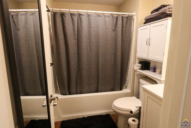 928 Lakeview St, Emporia, KS 66801