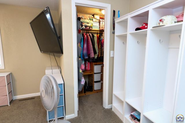 928 Lakeview St, Emporia, KS 66801