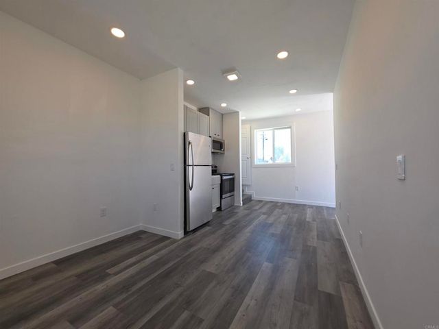 1819 Oakshire Court, San Diego, CA 92102