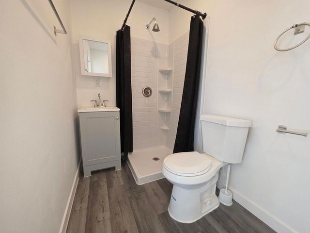 1819 Oakshire Court, San Diego, CA 92102