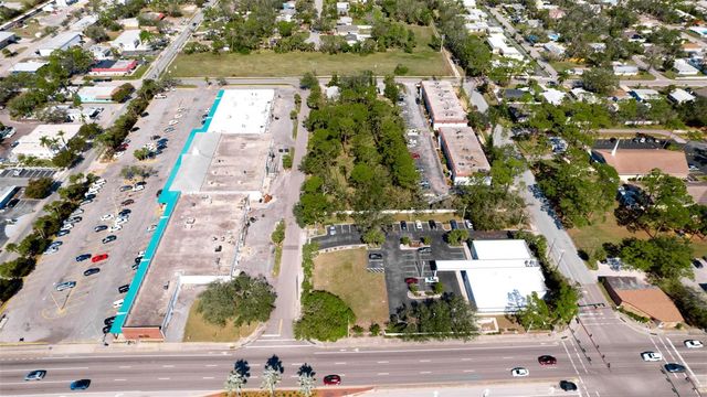 N SHADE AVENUE, Sarasota, FL 34237