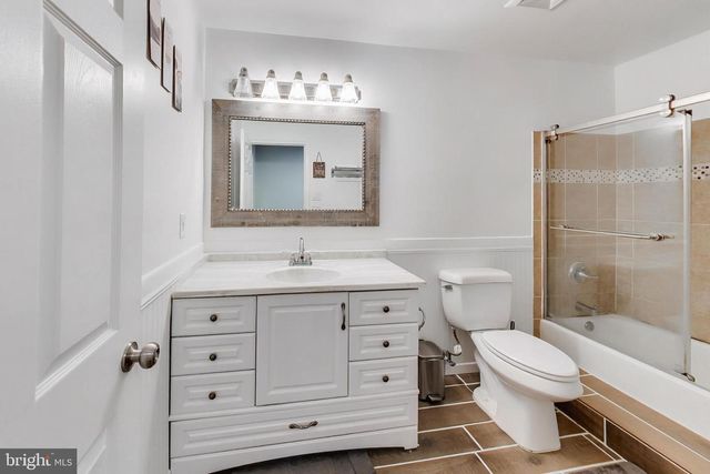 14222 OXFORD DR, Laurel, MD 20707