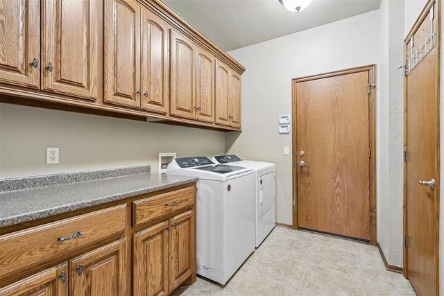 16317 Roserock Circle, Choctaw, OK 73020