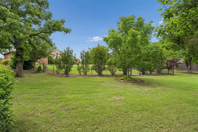 16317 Roserock Circle, Choctaw, OK 73020