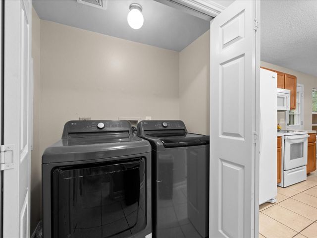 13604 Bighorn Trail, Willis, TX 77378