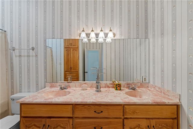 299 Twin Bends Road, Crawford, TX 76638