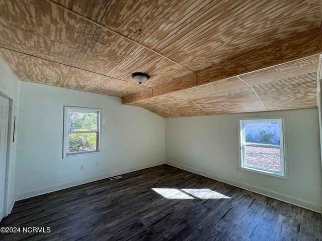 2807 Boones Neck Road SW, Supply, NC 28462