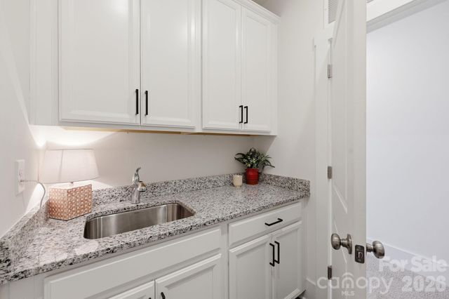 15316 Ravenall Drive, Huntersville, NC 28078