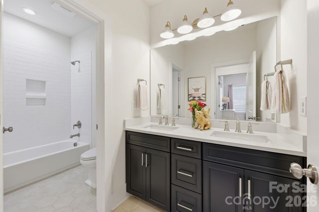 15316 Ravenall Drive, Huntersville, NC 28078