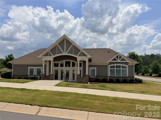 15316 Ravenall Drive, Huntersville, NC 28078