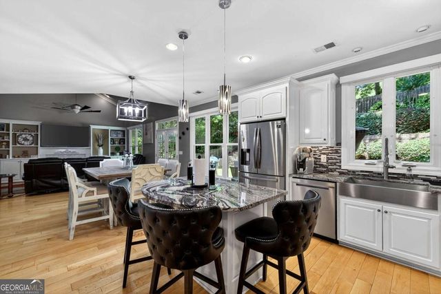 4160 Gateswalk Drive SE, Smyrna, GA 30080
