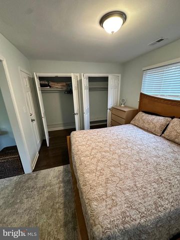 10006 GREEN FOREST DR, Hyattsville, MD 20783