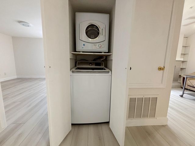 7950 N Stadium Drive 236, Houston, TX 77030