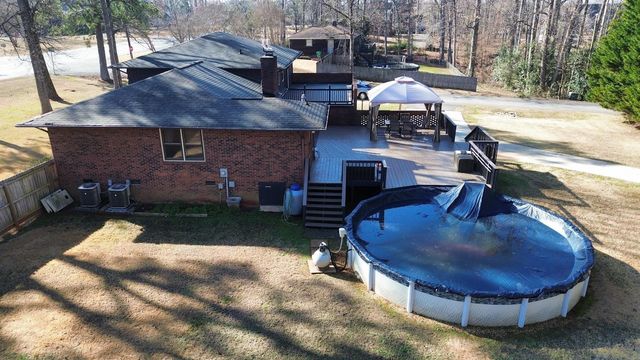 419 Forest Lane Dr, Gaffney, SC 29340