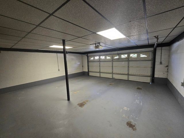 419 Forest Lane Dr, Gaffney, SC 29340