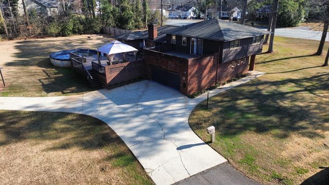 419 Forest Lane Dr, Gaffney, SC 29340