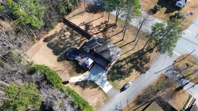 419 Forest Lane Dr, Gaffney, SC 29340