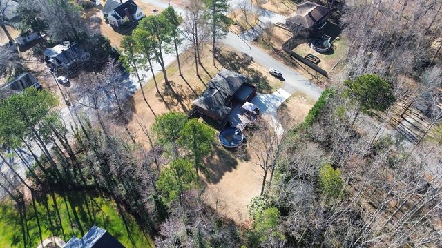 419 Forest Lane Dr, Gaffney, SC 29340