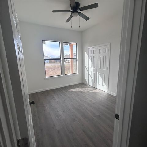 138 Blushing DR, Cedar Creek, TX 78612