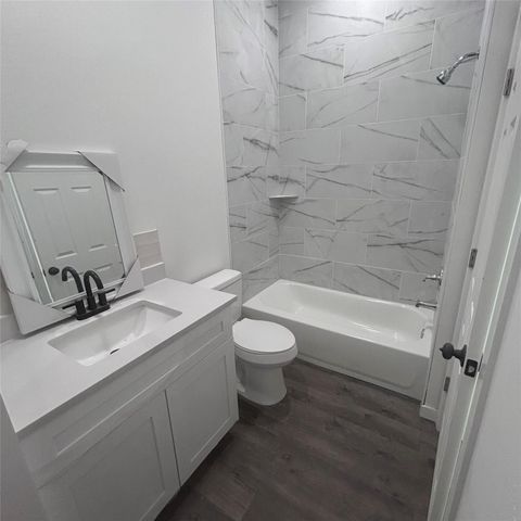 138 Blushing DR, Cedar Creek, TX 78612