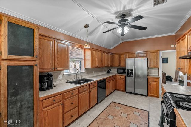 122 Ragan Lane, Haughton, LA 71037