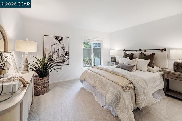 1316 Singingwood Ct 2, Walnut Creek, CA 94595