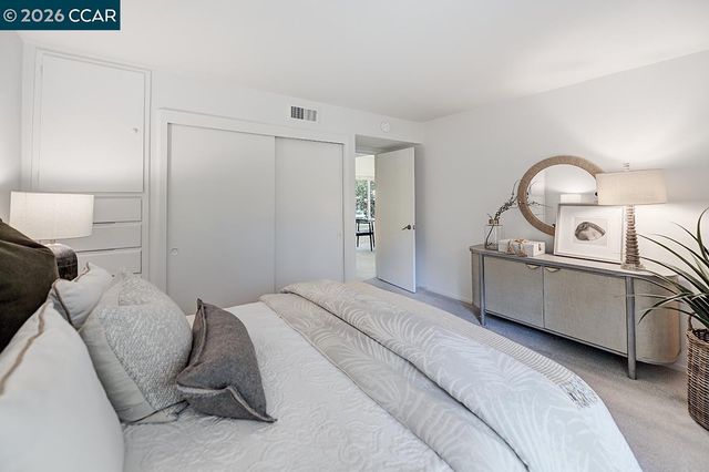 1316 Singingwood Ct 2, Walnut Creek, CA 94595