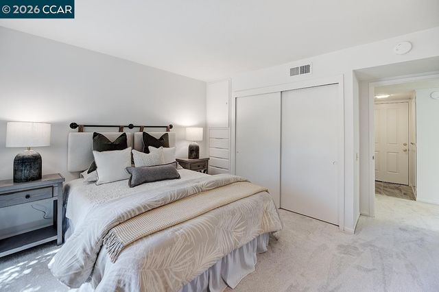 1316 Singingwood Ct 2, Walnut Creek, CA 94595