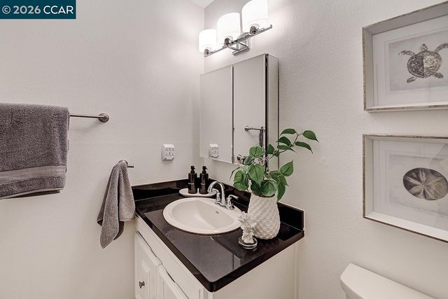 1316 Singingwood Ct 2, Walnut Creek, CA 94595