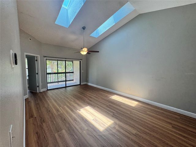 3118 S SEMORAN BOULEVARD N2, Orlando, FL 32822