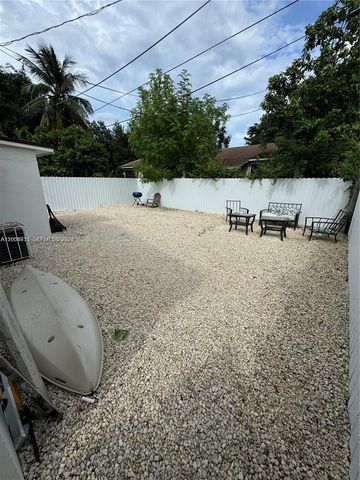 6335 N Miami Ave 3, Miami, FL 33150