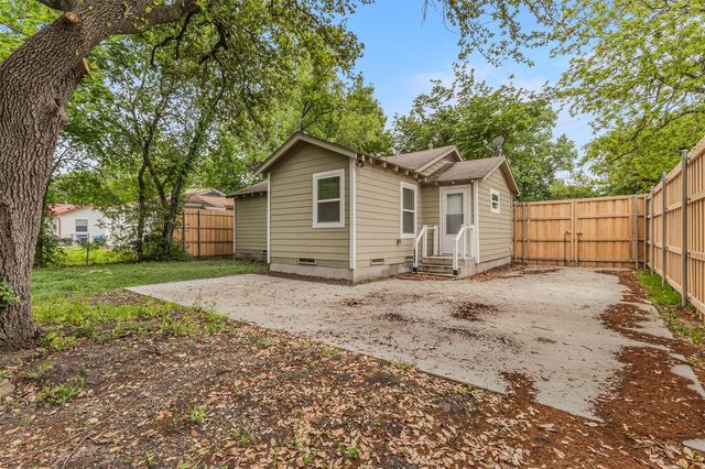 3004 Ballinger Drive, Garland, TX 75041