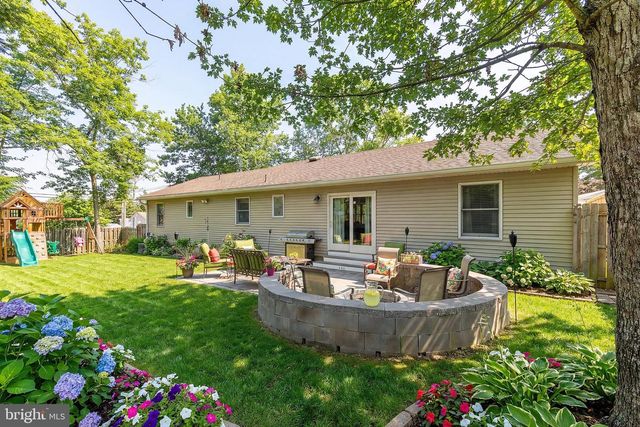 161 MOORING ROAD, Manahawkin, NJ 08050