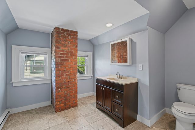 809 Edgewood Avenue, New Haven, CT 06515