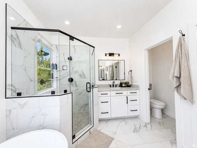 186 E 3900 N, North Ogden, UT 84414