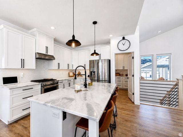 186 E 3900 N, North Ogden, UT 84414