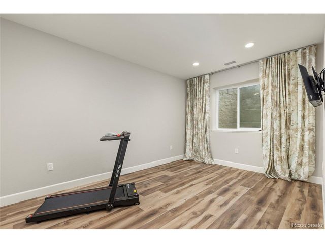 1546 Blackwood Ct, Erie, CO 80516