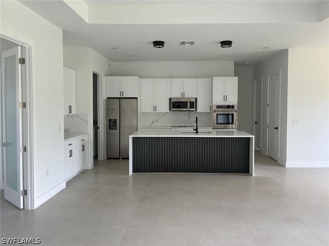 2936 NW 18th TER, Cape Coral, FL 33993