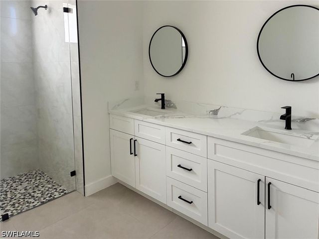 2936 NW 18th TER, Cape Coral, FL 33993