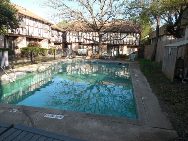 3501 Greystone DR 3501, Austin, TX 78731