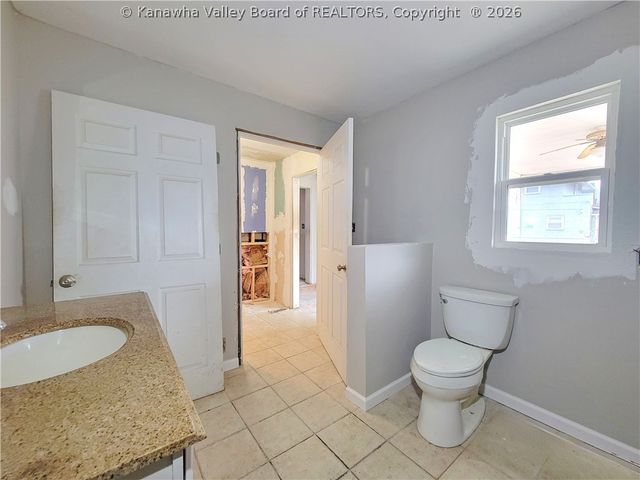 502 William Street, Cedar Grove, WV 25039