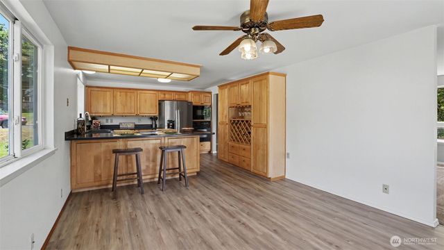 2200 NE 24th Street, Renton, WA 98056