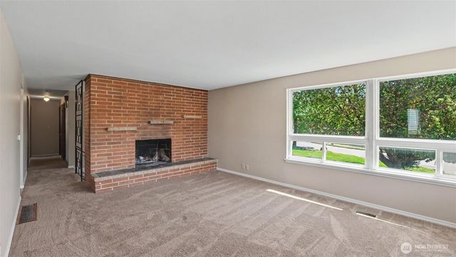 2200 NE 24th Street, Renton, WA 98056