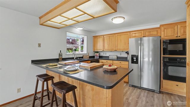 2200 NE 24th Street, Renton, WA 98056