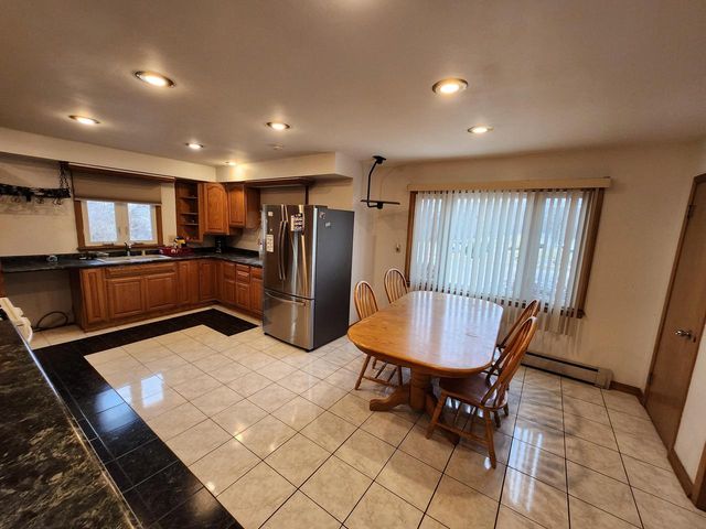 3015 S 35th STREET, Milwaukee, WI 53215